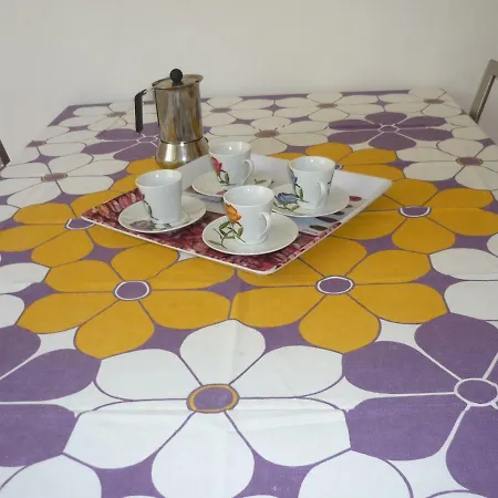 Apartment Comodo *